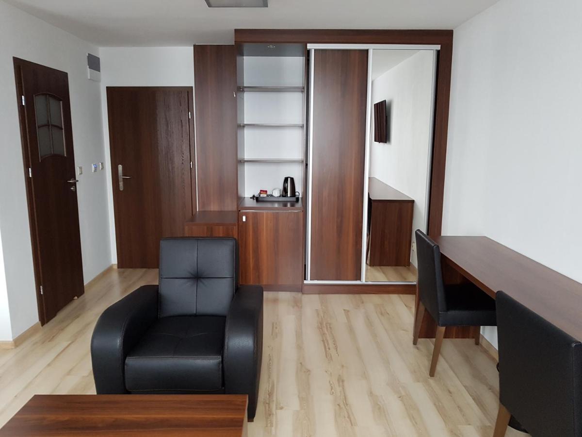 Pod Kominem Pokoje I Apartamenty Brzezie  Exterior photo